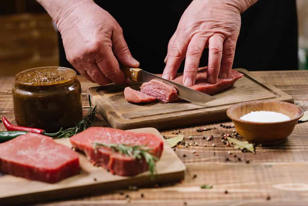 High-quality beef for pet nutrition, prepared with fresh ingredients.